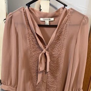 Long sleeve pink blouse